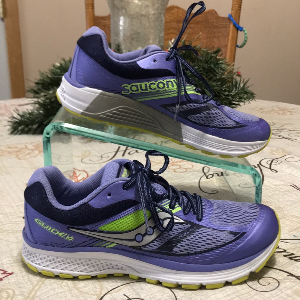 EXC! Saucony Guide 10 Purple Running Shoe 5 GIRLS